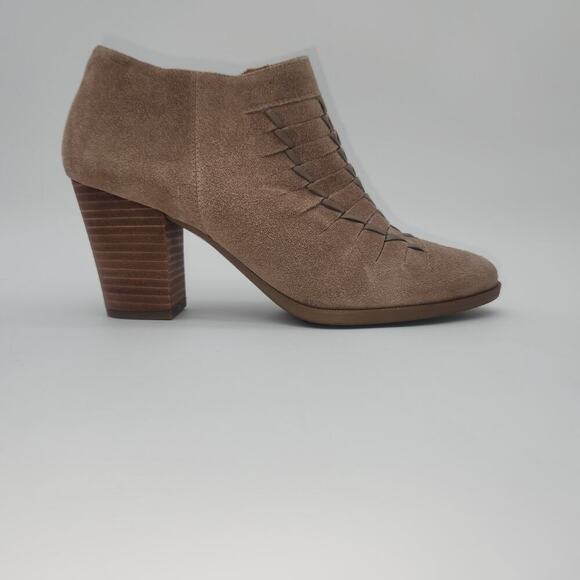 NWOT Franco Sarto Size 9M Booties Leather/Man Made‎ Upper Laced Top Stacked Heel - Picture 6 of 11